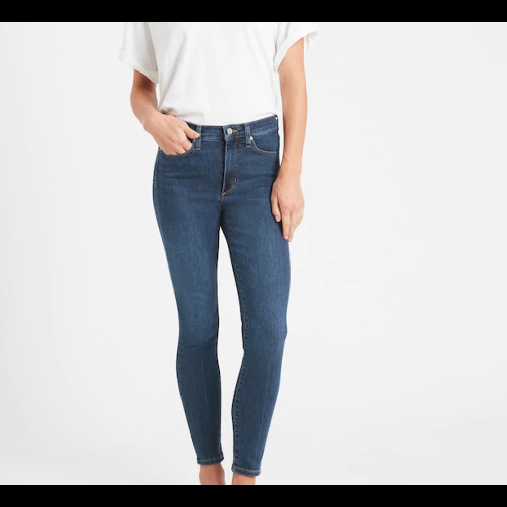 Banana Republic Devon High Rise Skinny Jean